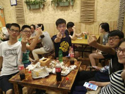 临城烧烤加盟,学烧烤技术,开烧烤店多少钱疯狂烤翅加盟